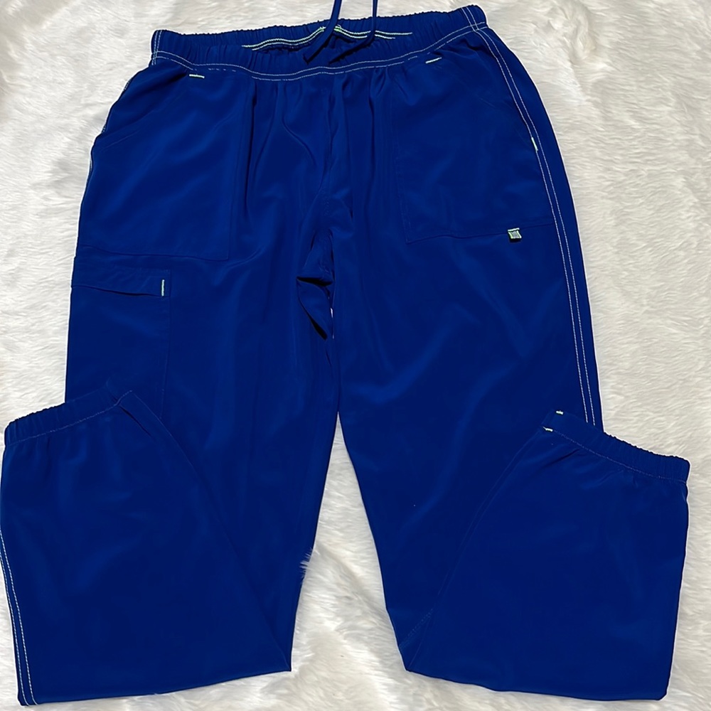 Scrub joggers